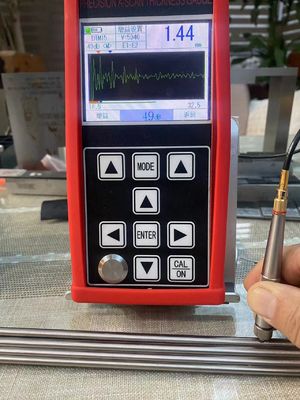 A scan B scan 0.001mm htigh resolution penetrating coating ultrasonic thickness gauge